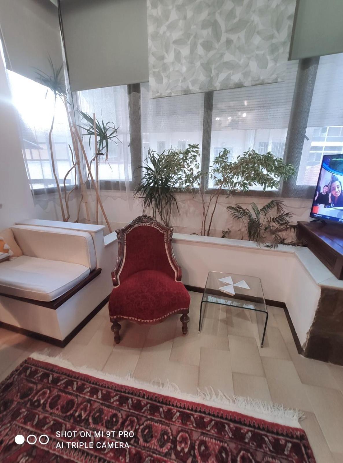 Johnny'S Loft Appartement Agrinio Buitenkant foto